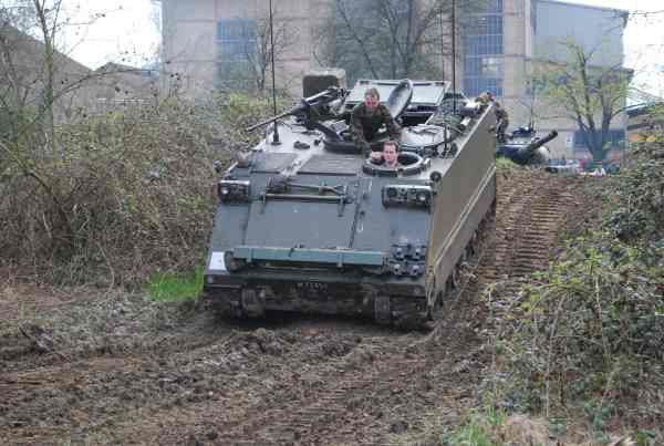 Kommando-Schützenpanzer 63 (M 113)