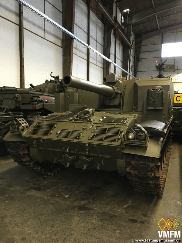 Panzerhaubitze M 44